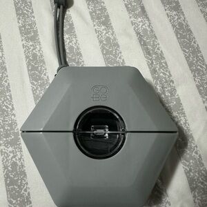 GoBe Hexagonal Gray Device